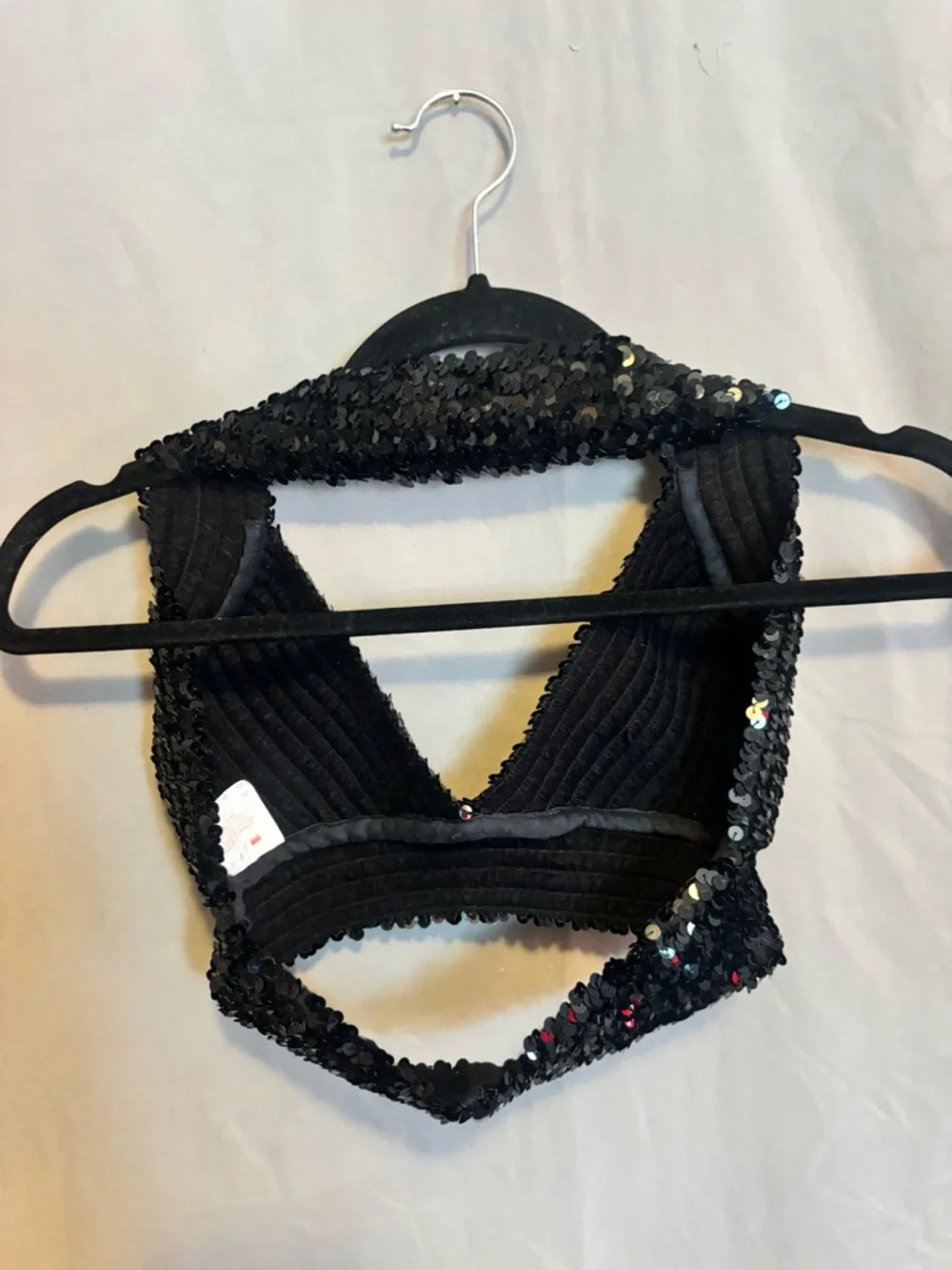 Sequin Halter Crop Top in Black cropped going out shirt sparkly bodycon slimming - Picture 3 of 5